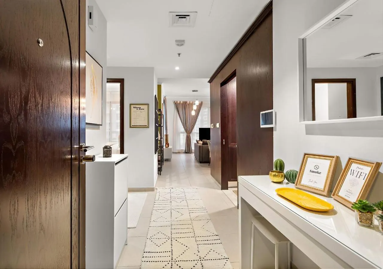 Downtown Gem, Fountain View! Apartment Dubai