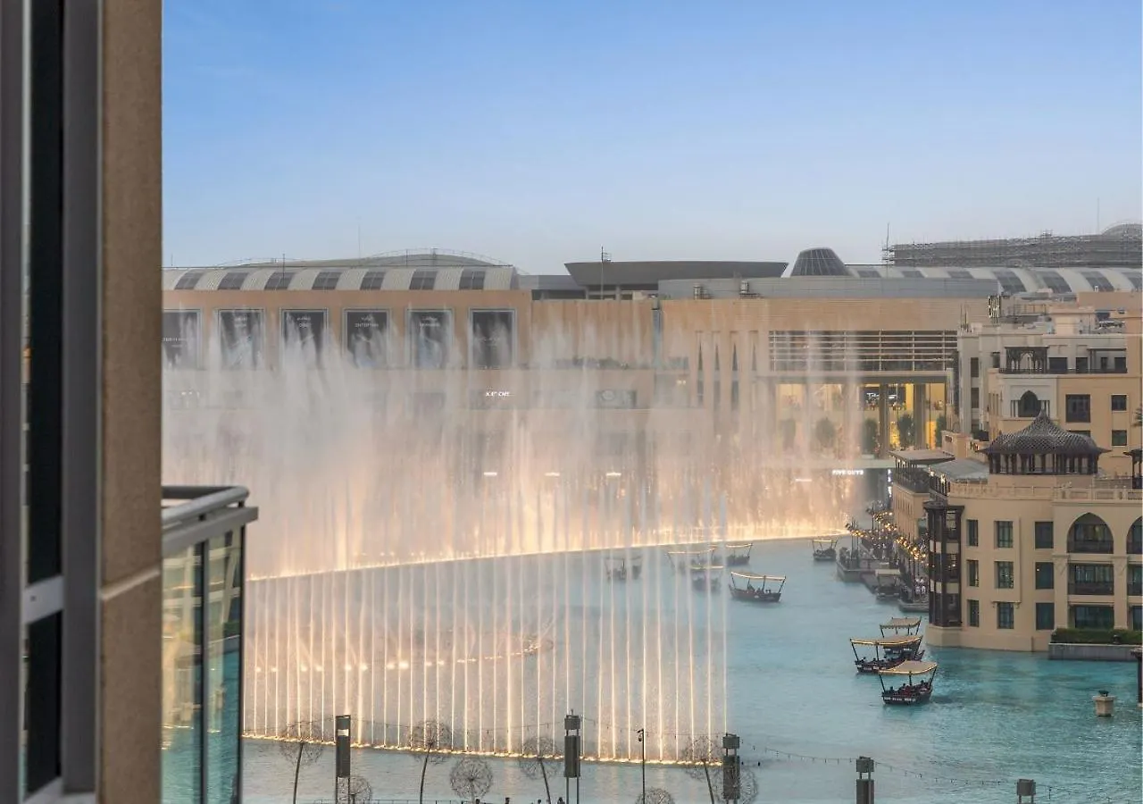 Downtown Gem, Fountain View! Apartment Dubai